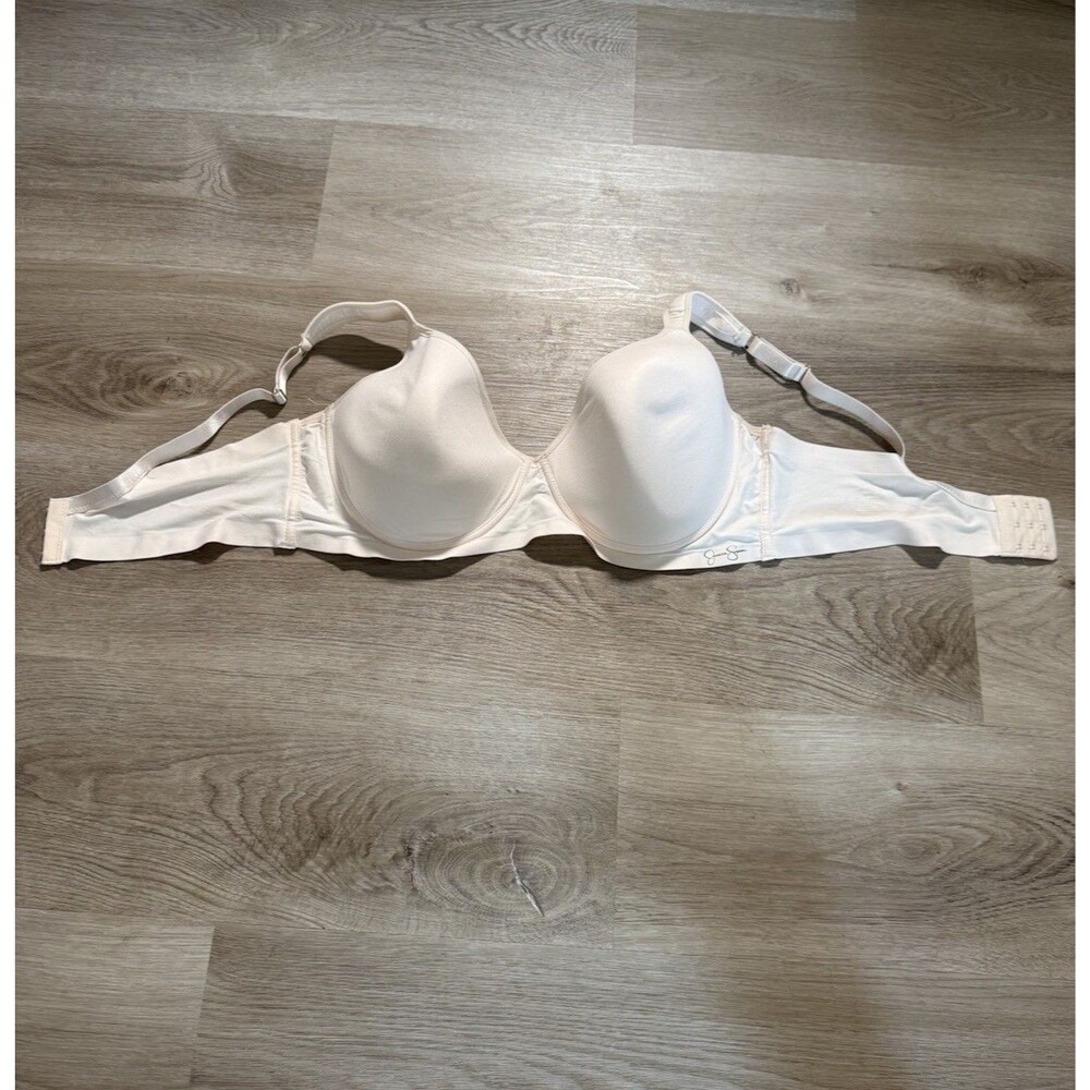 Jessica Simpson 40D Nude T-Shirt Bra Underwire Smooth Full Coverage - Picture 9 of 9